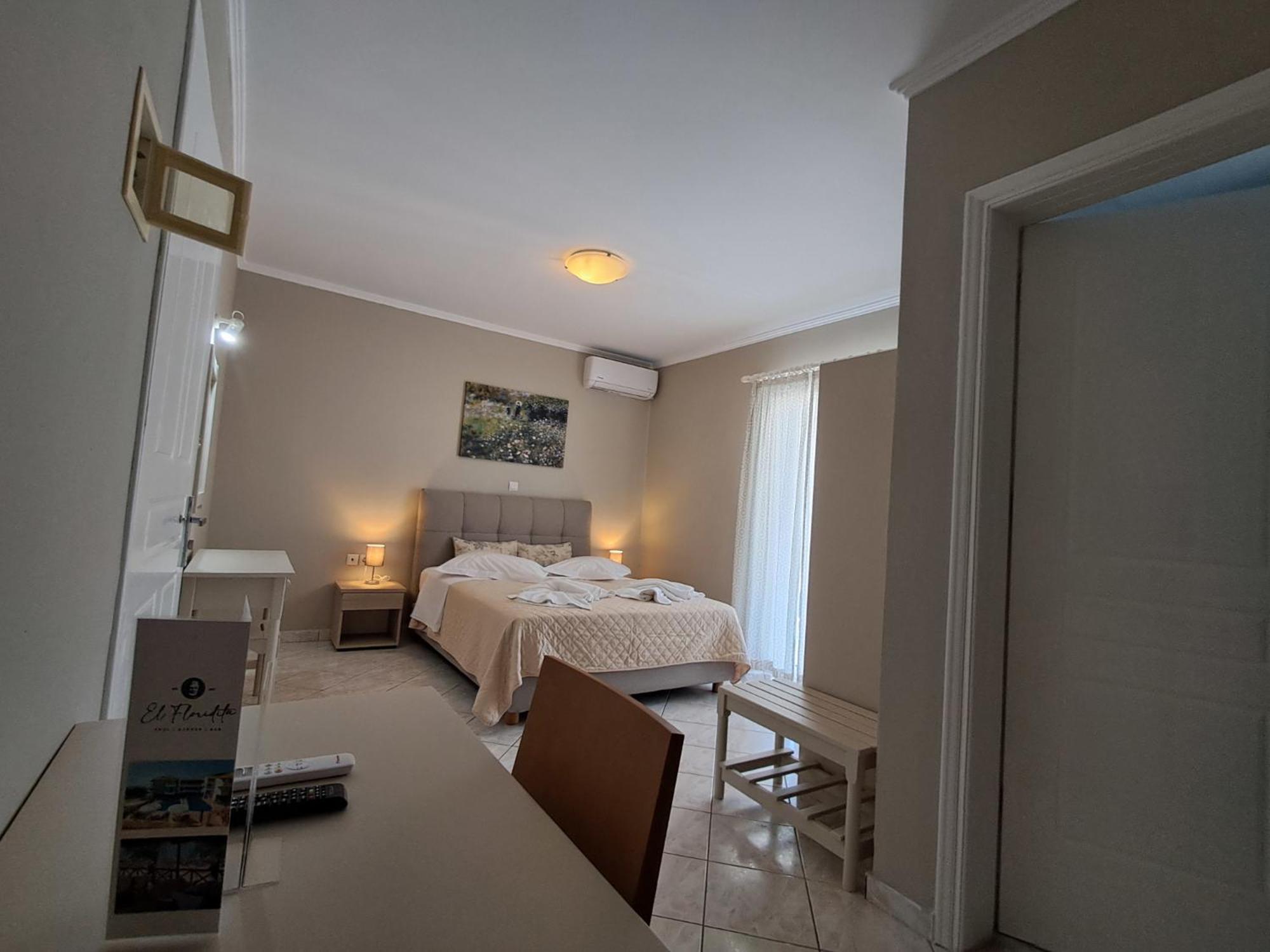 Sigma Hotel Paralia Vrachou Zewnętrze zdjęcie