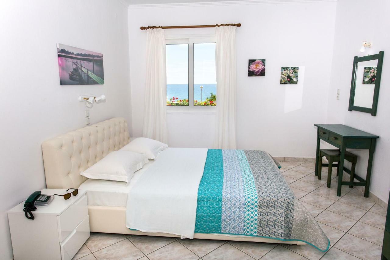 Sigma Hotel Paralia Vrachou Zewnętrze zdjęcie